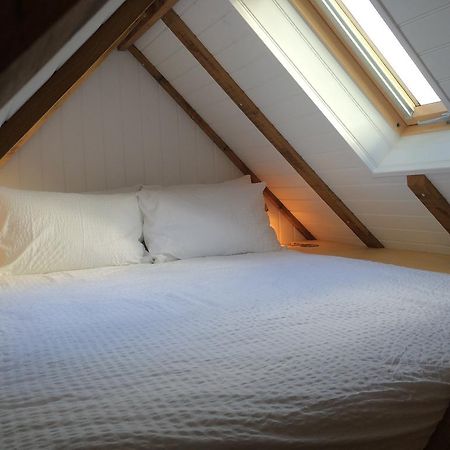 Shepherds Barn West Dean Extérieur photo