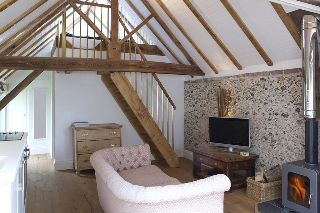 Shepherds Barn West Dean Extérieur photo