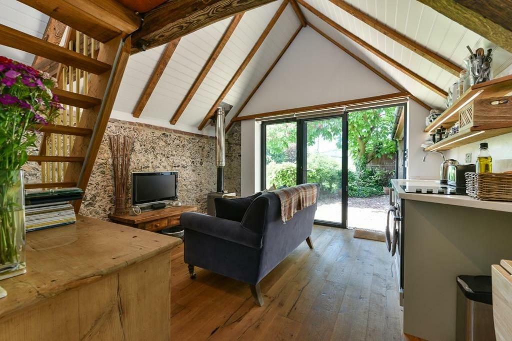Shepherds Barn West Dean Extérieur photo